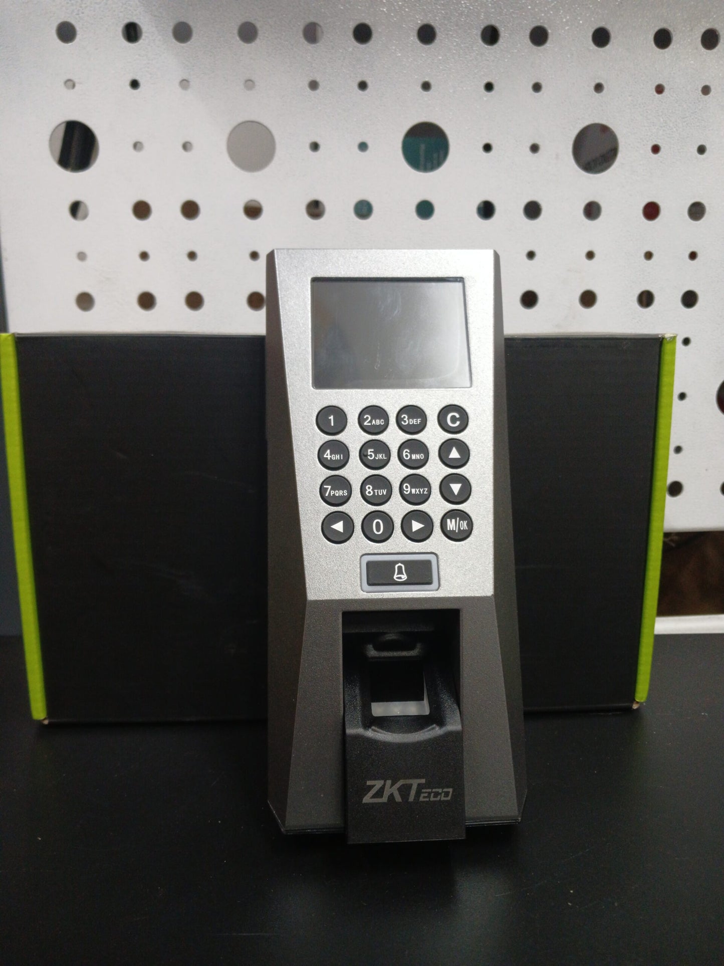 ZKTeco F18 Access Control 3 in 1
